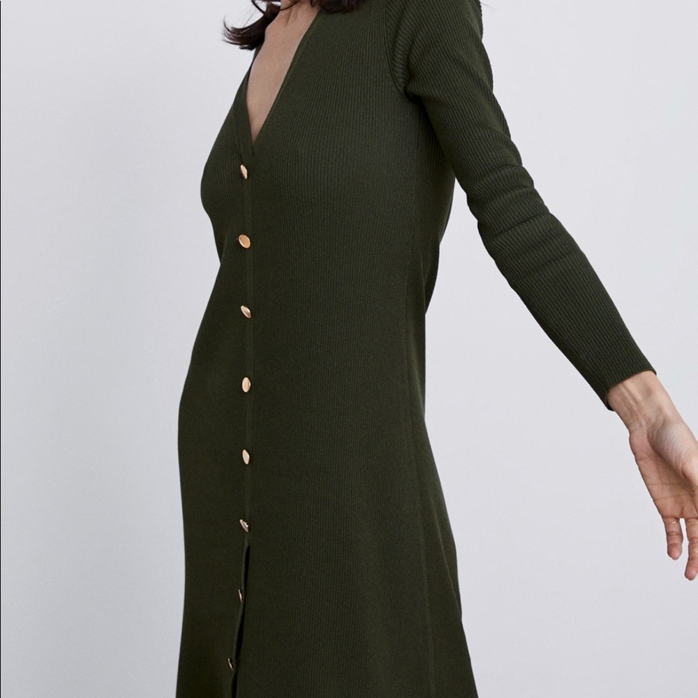NWT ZARA KHAKI RIBBED KNIT MIDI DRESS WITH BUTTONS - Picture 5 of 8